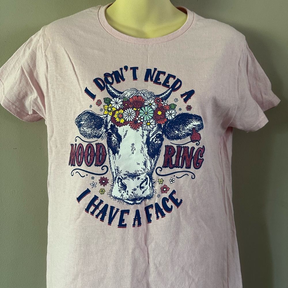 Gildan Pink Short Sleeve Tee with Cartoon Graphic